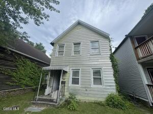 393 4th Avenue Troy, NY 12182