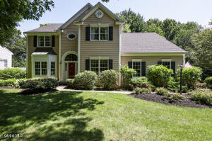 34 Castle Pines Clifton Park, NY 12065