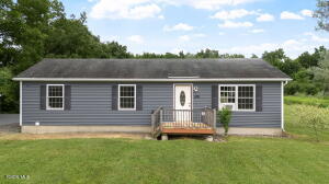 579 S Kelley Road Schenectady, NY 12306
