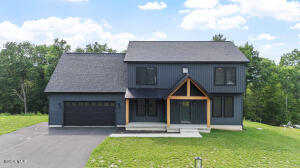 20 Woodland Hill Road Wynantskill, NY 12198