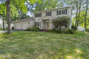10 Tiffany Place Saratoga Springs, NY 12866