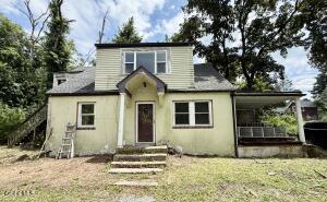 14 Magurno Lane POUGHKEEPSIE, NY 12603