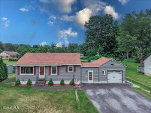 203 Heckeler Drive Schenectady, NY 12302