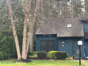 40 Margaret Drive Queensbury, NY 12804