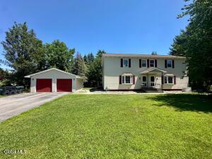 229 Middletown Road Waterford, NY 12188