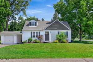 3031 Lillian Road Schenectady, NY 12303