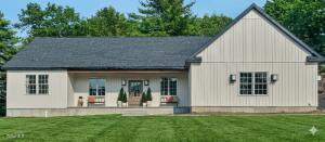 17 Woodland Hill Road Wynantskill, NY 12198