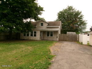 78 Oakdale Avenue Schenectady, NY 12306