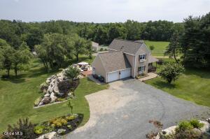 101 Button Road Halfmoon, NY 12188