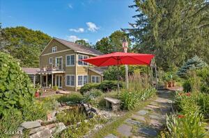231 North Road Averill Park, NY 12018