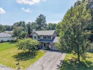 4 S Whitney Road Saratoga Springs, NY 12866