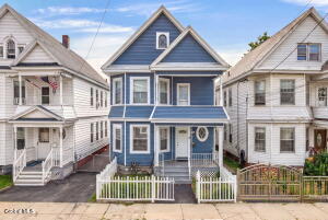 928 Delamont Avenue Schenectady, NY 12307