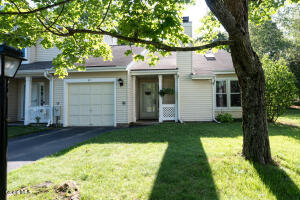21 Cobble Court Clifton Park, NY 12065