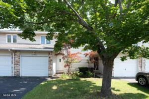 73 Velina Drive Albany, NY 12203