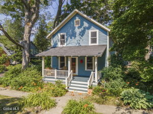 6 Pinewood Avenue Saratoga Springs, NY 12866