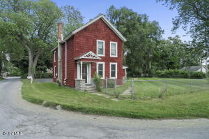 348 Gardinier Street Schenectady, NY 12306