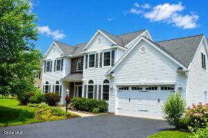 706 Penney Lane Schenectady, NY 12303