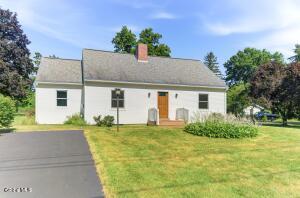 52 Willow Street Guilderland, NY 12084