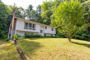 20 Vetter Avenue Chestertown, NY 12817