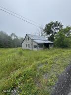 707 S Mountain Road Conesville, NY 12076