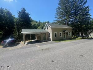55 Powder Mill Road Valley Falls, NY 12185