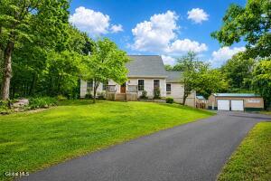 303 N Pole Road Melrose, NY 12121