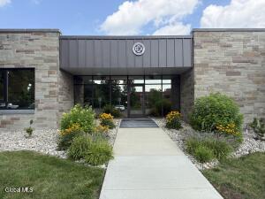 6 Airline Drive Albany, NY 12205
