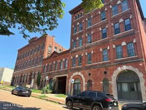 201 Park Avenue Albany, NY 12202