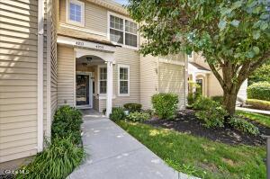 4703 S Foxwood Drive Clifton Park, NY 12065