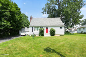 16 Pennsylvania Avenue Rensselaer, NY 12144