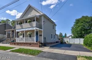 31 Ash Street Saratoga Springs, NY 12866