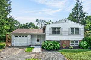 28 Tamarack Lane East Greenbush, NY 12061