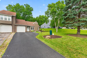 7 Westchester Court Clifton Park, NY 12065