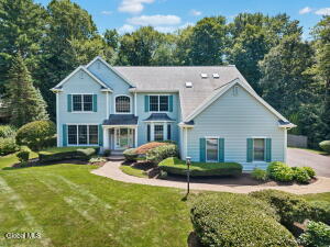 73 Robinwood Drive Clifton Park, NY 12065
