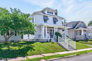 1068 Lexington Avenue Schenectady, NY 12309