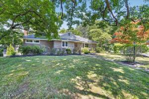 901 Londonderry Court Schenectady, NY 12309