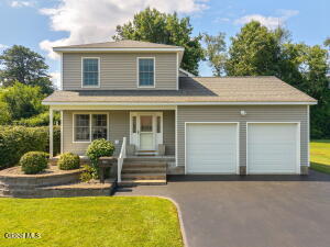 25B Terry Avenue Schenectady, NY 12303