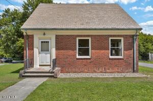 4 Russell Avenue Ravena, NY 12143