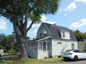 27 Homestead Street Albany, NY 12203