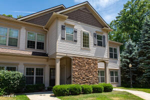 7 Lancaster Place Ballston Spa, NY 12020
