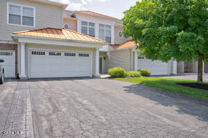 802 Vly Pointe Drive Niskayuna, NY 12309