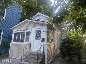 3034 7th Avenue Troy, NY 12180