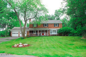 1015 Cheyenne Road Schenectady, NY 12302