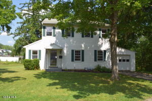 4 Ten Broeck Street Delmar, NY 12054