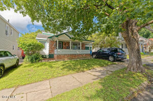 27 Lexington Avenue Gloversville, NY 12078