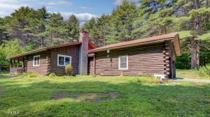 206 Capehorn Road Johnstown, NY 12095