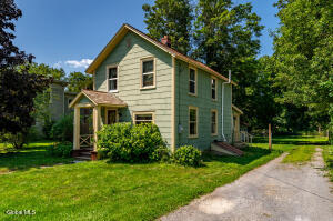 43 Spring Street Cambridge, NY 12816