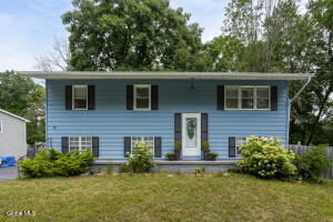 14 Deerleap Place Saratoga Springs, NY 12866