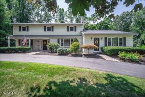 47 Rolling Brook Drive Clifton Park, NY 12065