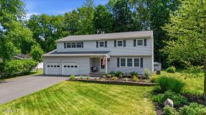 25 Pico Road Clifton Park, NY 12065